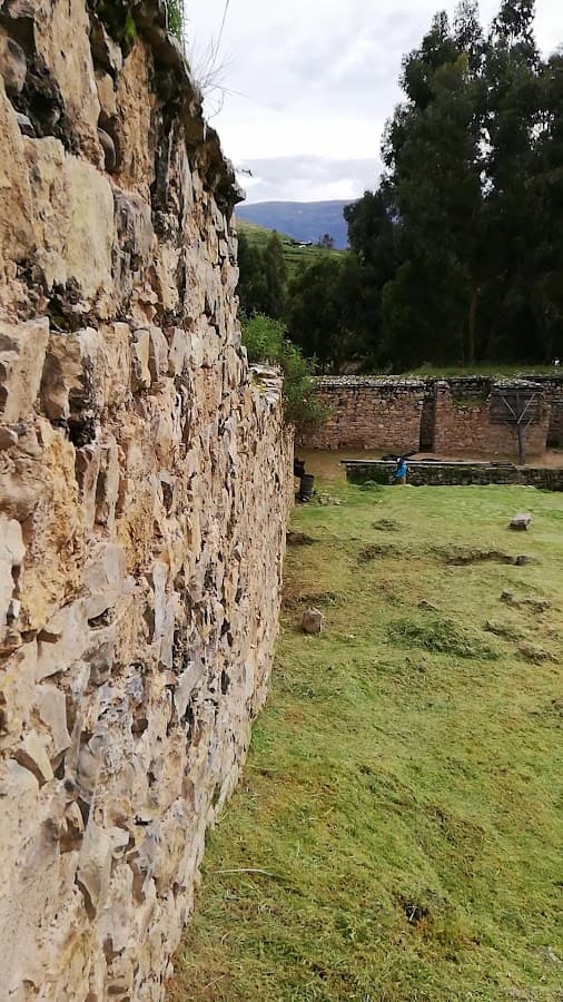 Museo de Sitio y Santuario Arqueológico de Wariwillka — foto
