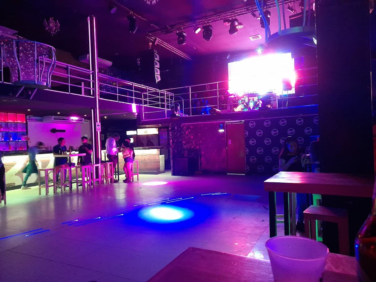 Lov Disco Club — foto