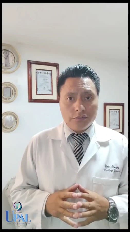 Psicólogo en Quito - Especialista en Adicciones - Dr. Victor Hugo Panchi — foto