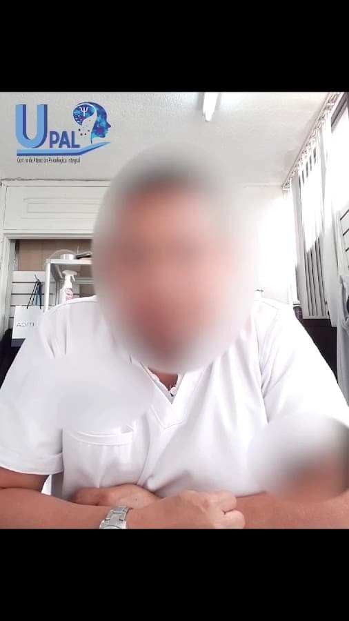 Psicólogo en Quito - Especialista en Adicciones - Dr. Victor Hugo Panchi — foto