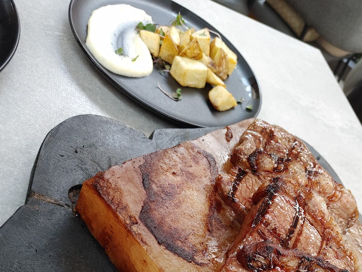 Restaurante Okus — foto