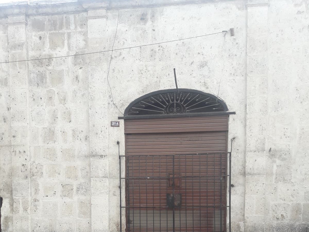 Boticas Pierinella- Cercado C19 — foto