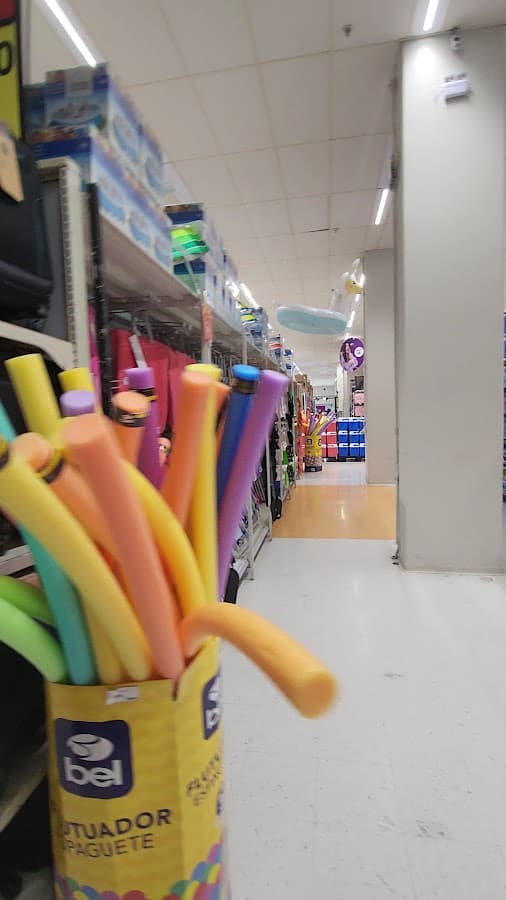 Carrefour Hypermarket — foto