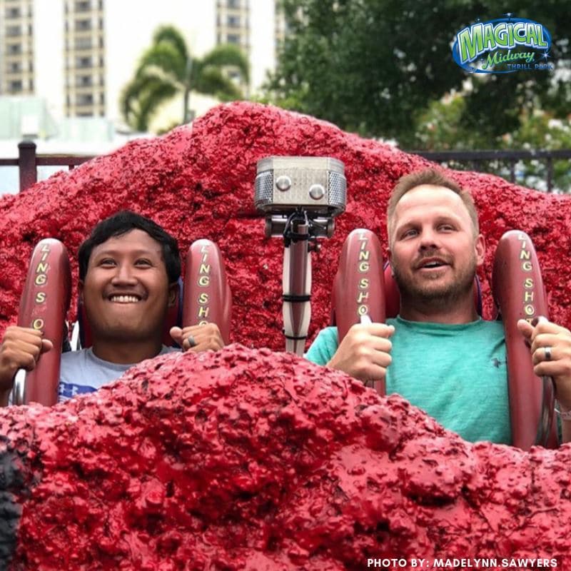 Magical Midway Arcade & SlingShot — foto