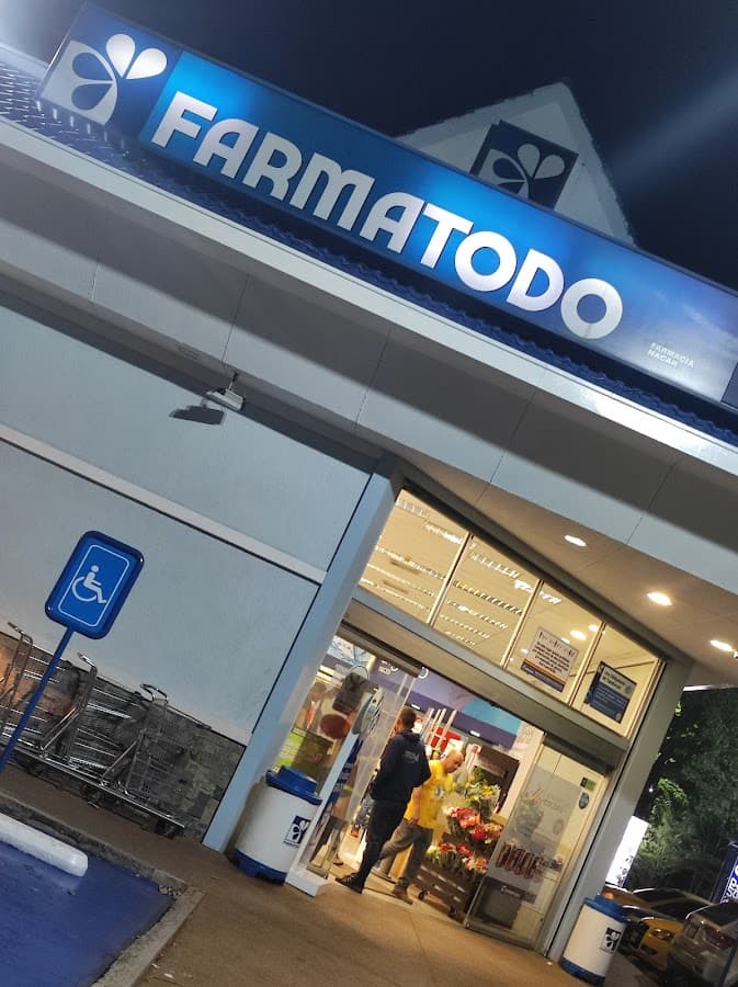 Farmatodo (Nácar)