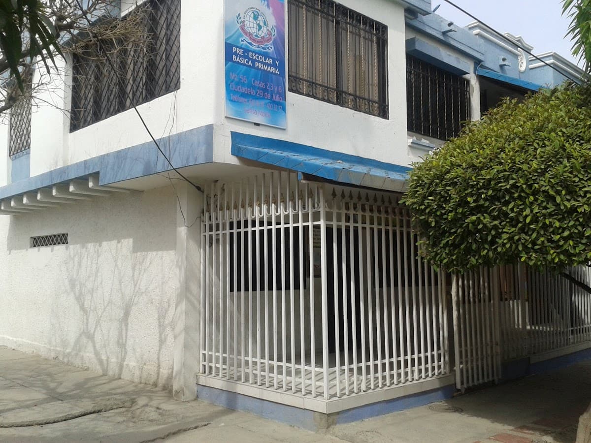 Colegio Bilingüe de Santa Marta — foto
