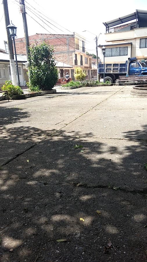 PARQUE CALLE 27BN PALACÉ — foto
