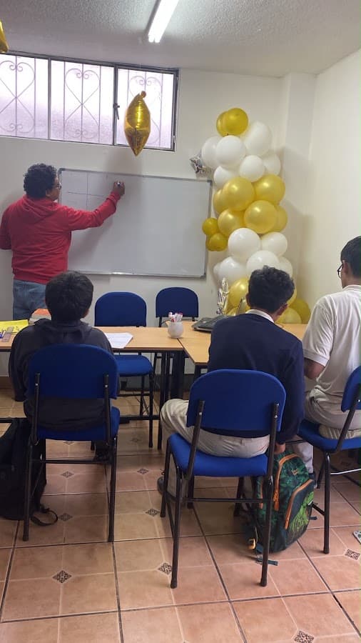 LILIANA MOSQUERA & ASOCIADOS - Servicio de Contabilidad Quito Ecuador — foto