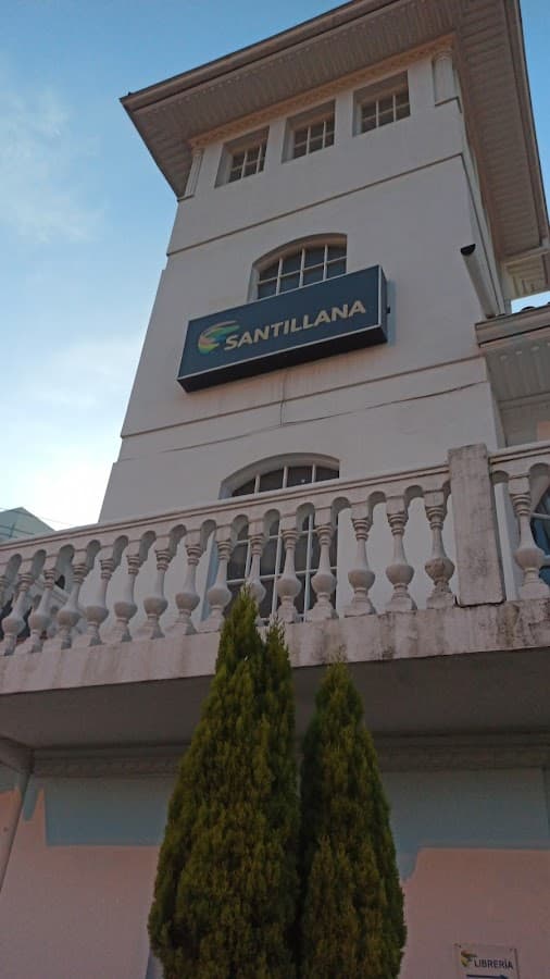 Librería Santillana Cochabamba