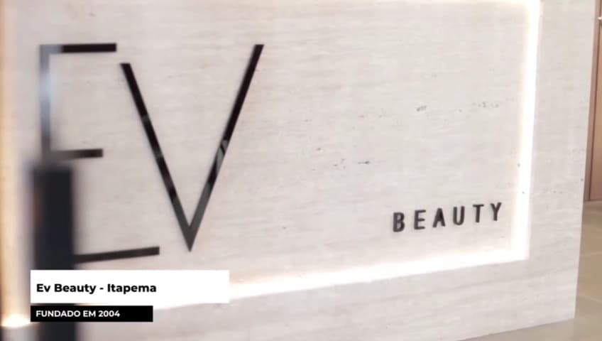EV Beauty • Centro • Salão de beleza — foto