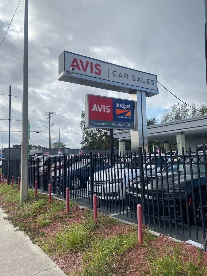 Avis Car Rental — foto