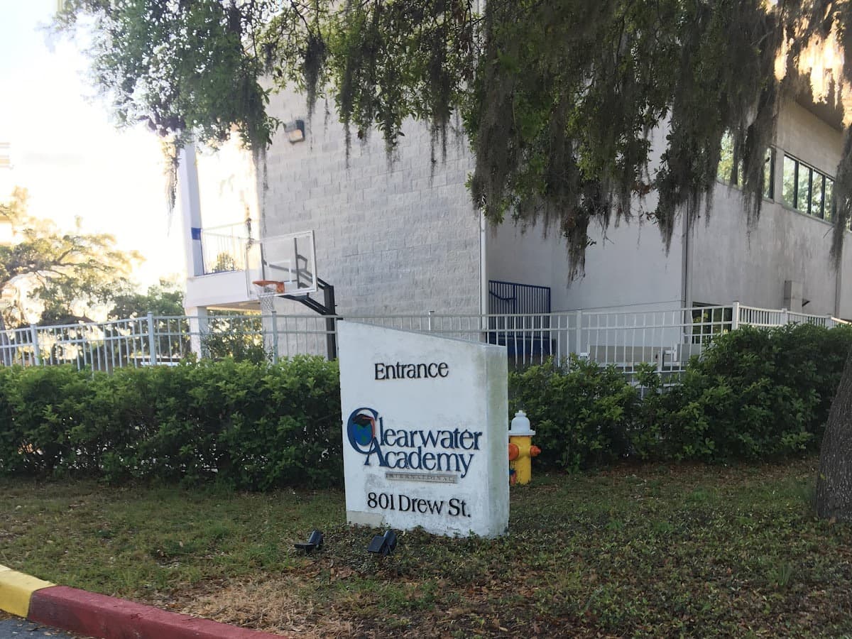 Tampa Bay International School — foto