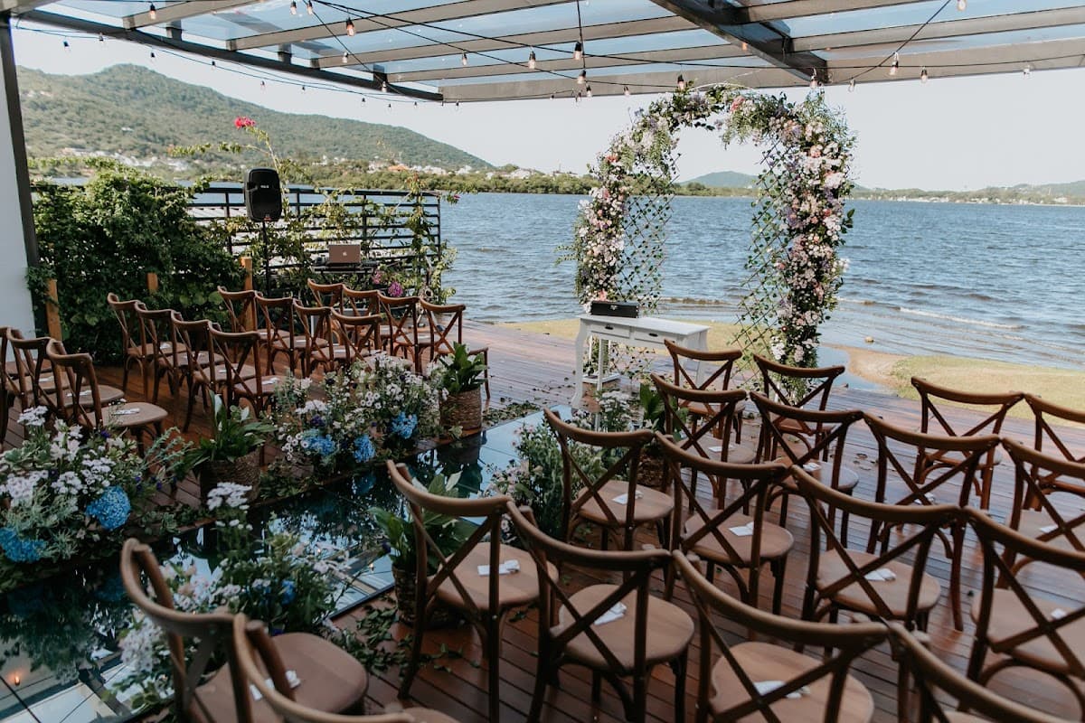 Indaiá Eventos - Canto da Lagoa | Salão de Eventos, Festas & Casamentos