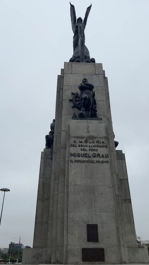 Plaza Miguel Grau — foto