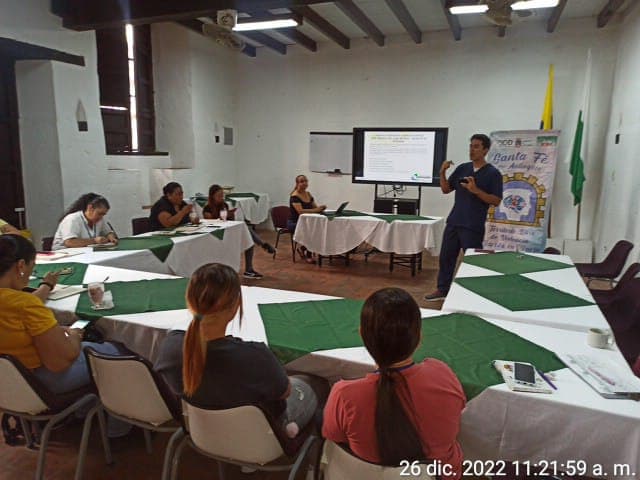 Dr. Cristian Muñoz Escobar, psicologo medellin — foto