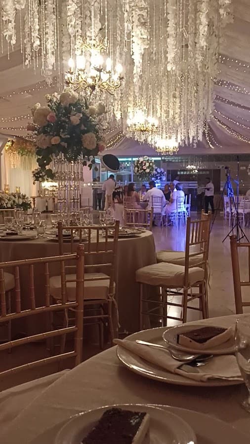 Salón de Eventos Las Trinitarias — foto