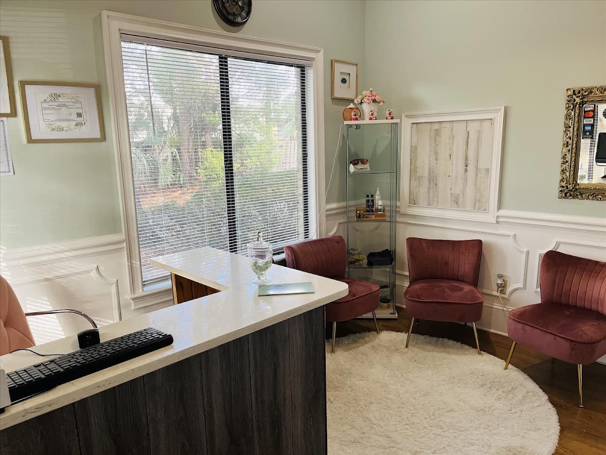 Viana Salon & Spa