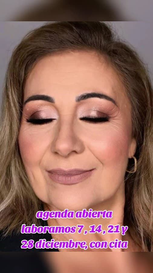 ADRIANA BELTRAN PELUQUERIA — foto
