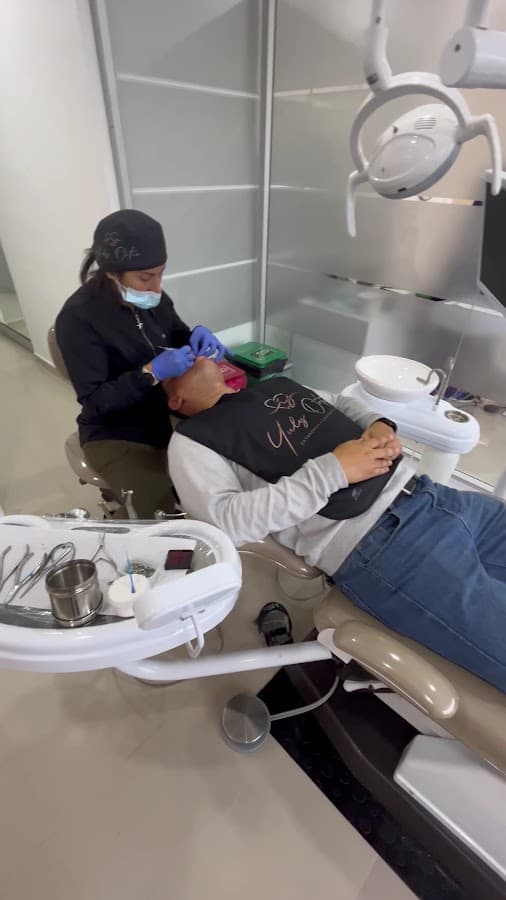 Dra. Yuly Ortiz Ortodoncia y Odontología estética — foto