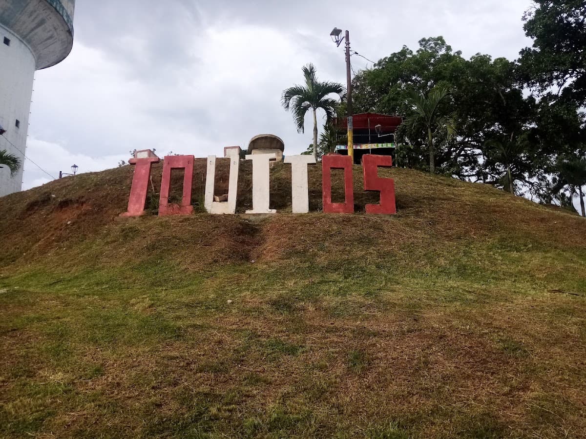 Plaza BOLOGNESI — foto