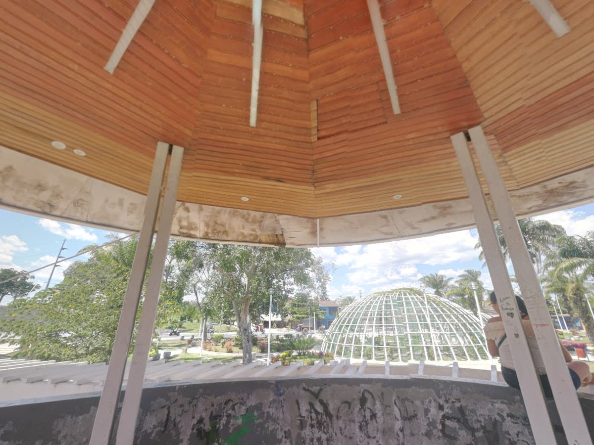 Plaza BOLOGNESI — foto