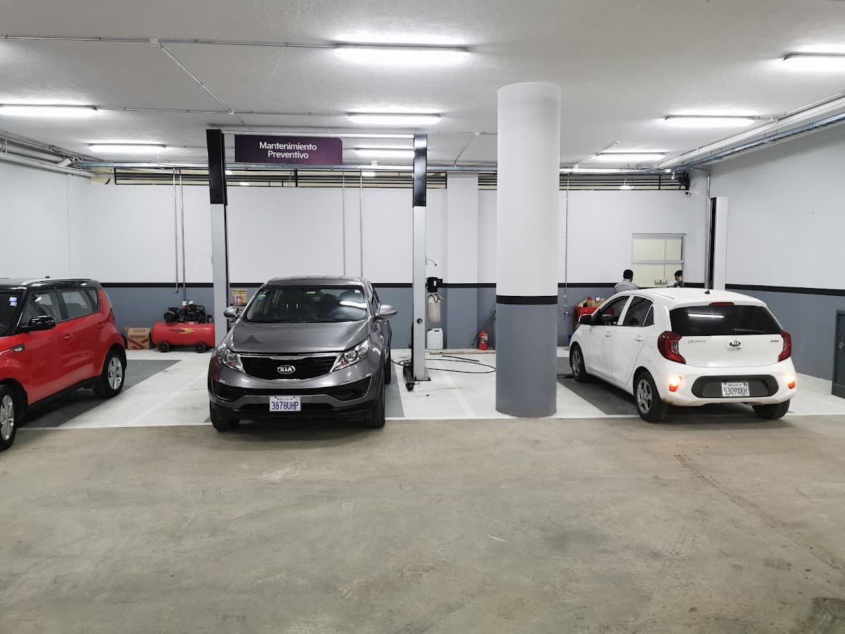 KIA, Servicio y Repuestos — foto