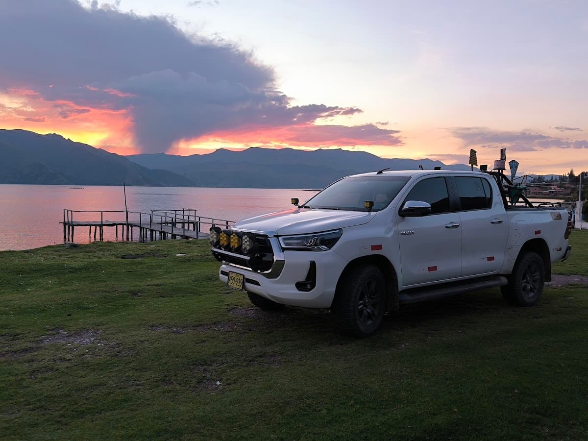 PERU RENTING CARS — foto