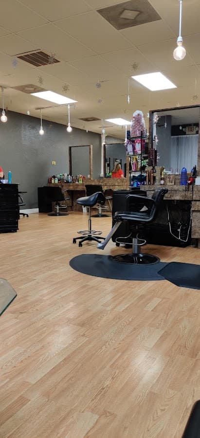 Taj Salon — foto