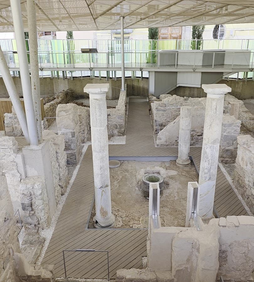 Museo Foro Romano. Molinete. — foto