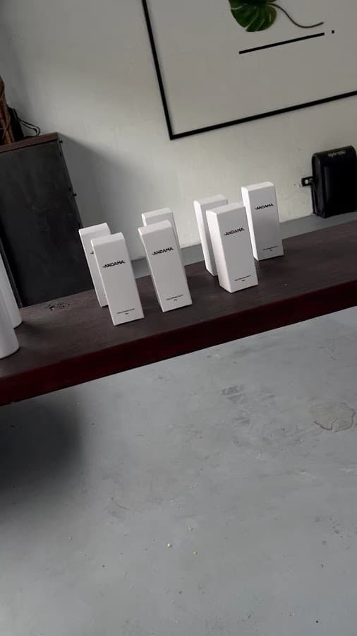 Andama barber studio