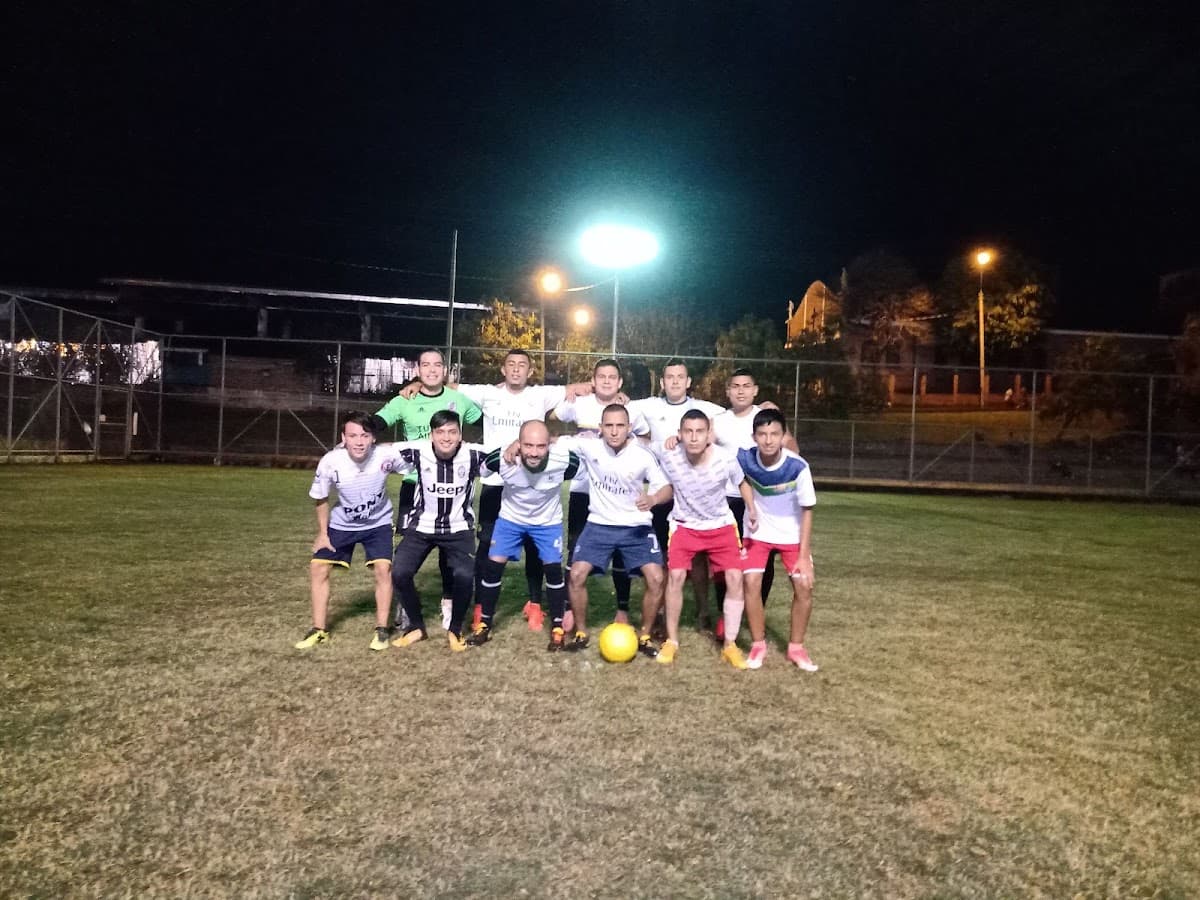 Polideportivo El Mirador — foto