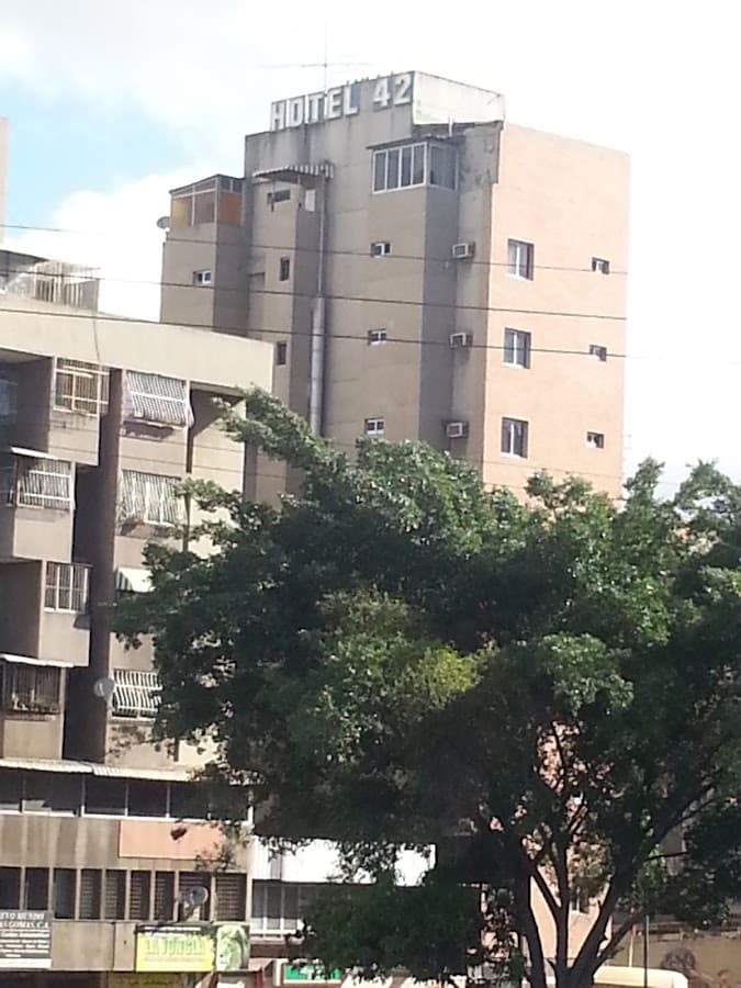Hotel 42
