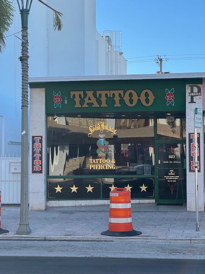 SOLID IMAGE TATTOO & PIERCING — foto