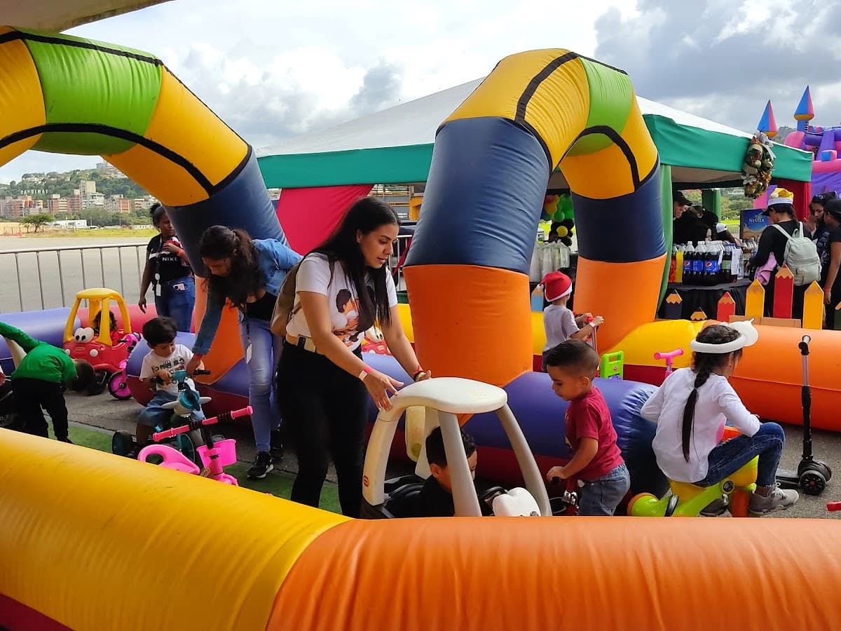 Agencia de Festejos Decolandia CA — foto