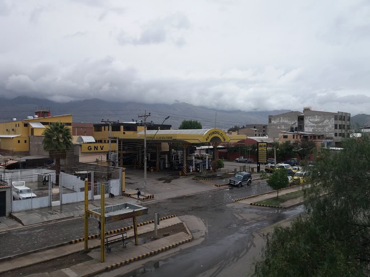 Surtidor Automovil Club Boliviano