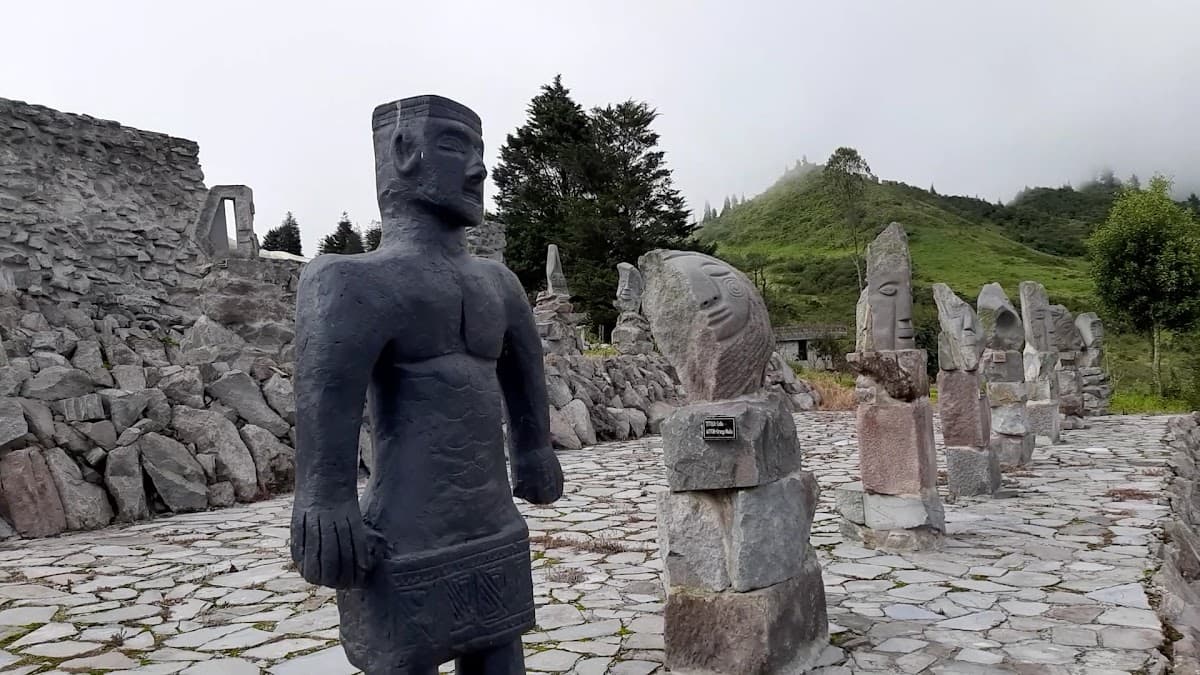 Museo Templo del Sol Pintor Cristobal Ortega Maila — foto