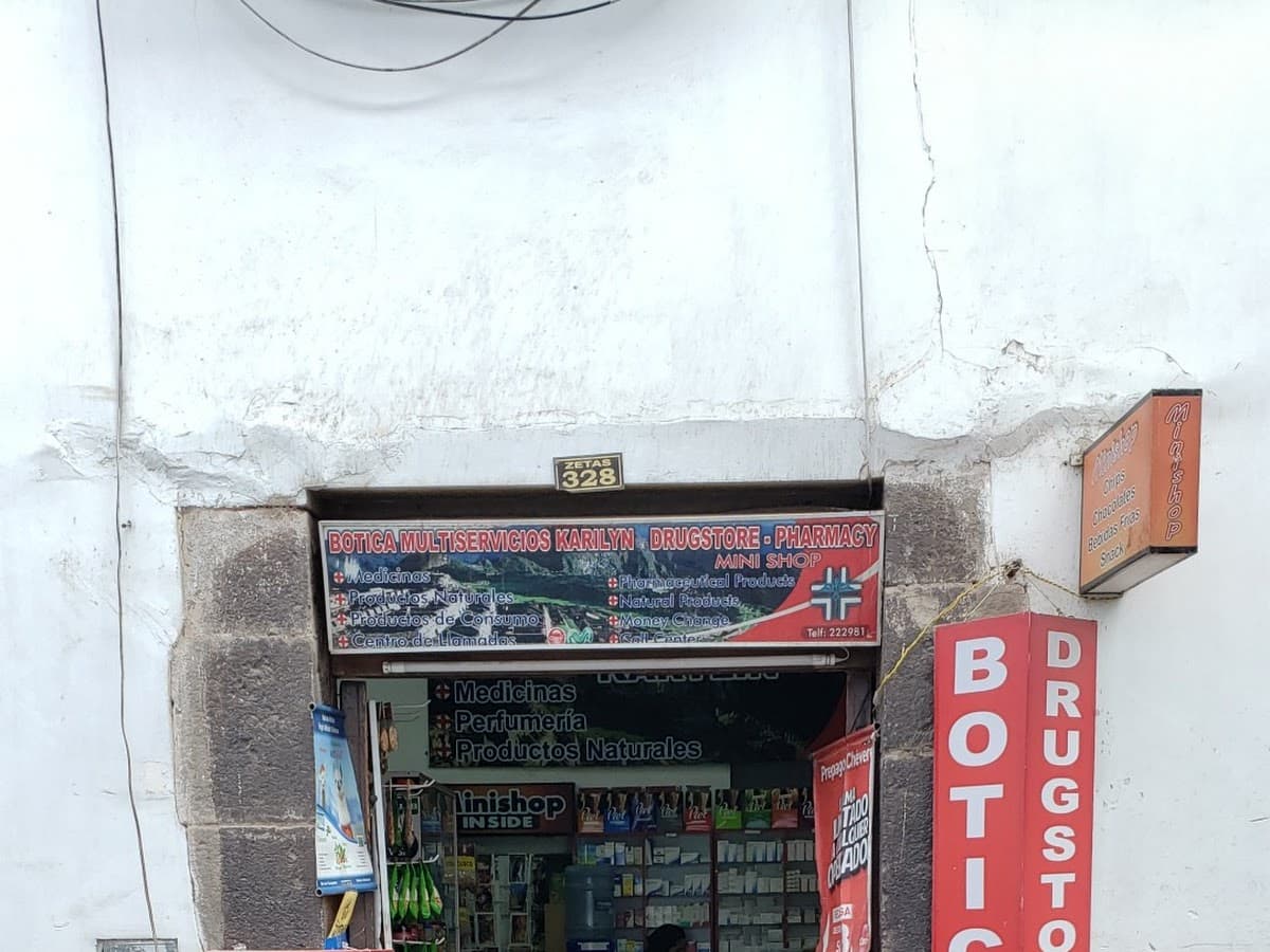Botica Luwi farma — foto
