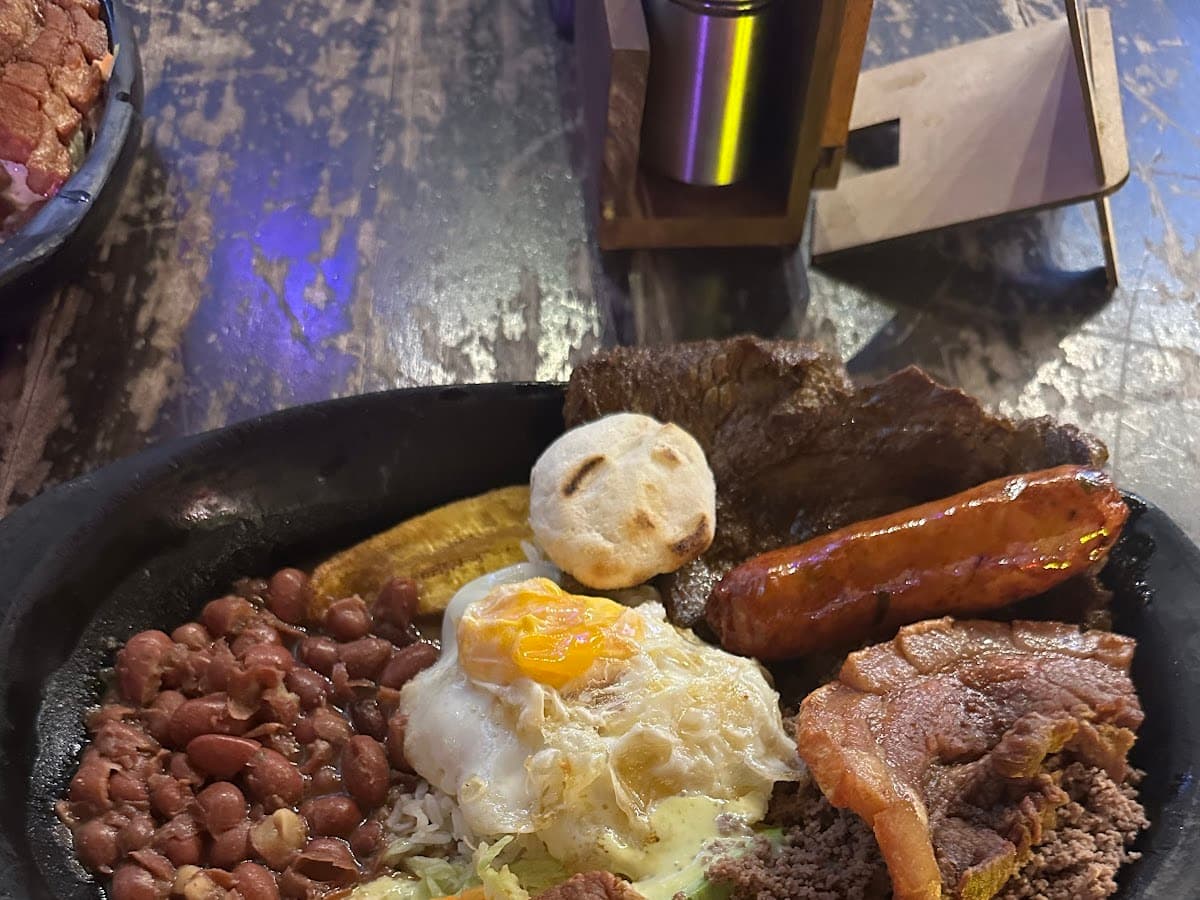 Medellín Es Sabor-Champi — foto