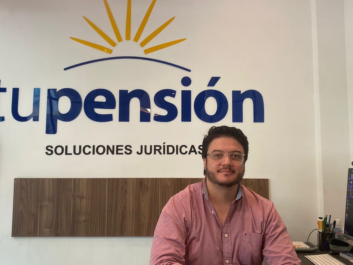 ABOGADOS ESPECIALISTAS MEDELLÍN — foto