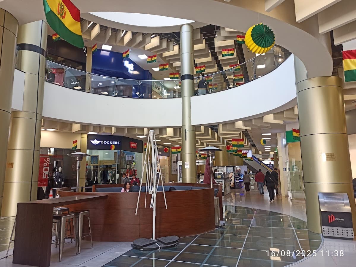Las Torres Mall
