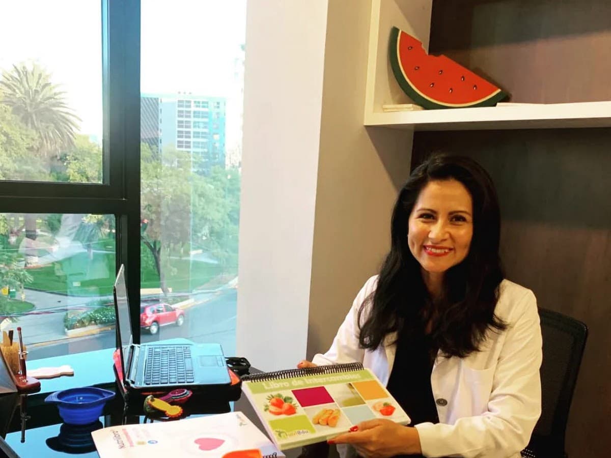 Dra. Nikol Bernal Garnica - Medico PNI Clínico - Nutrición Integrativa y Funcional, Cochabamba Bolivia — foto
