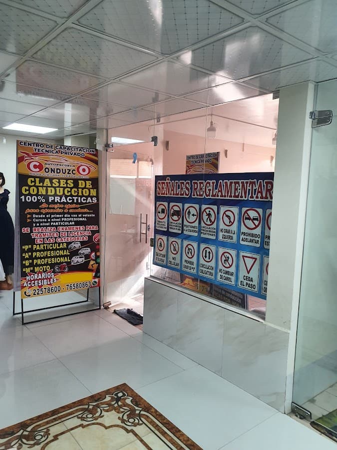 Autoescuela CONDUZCO