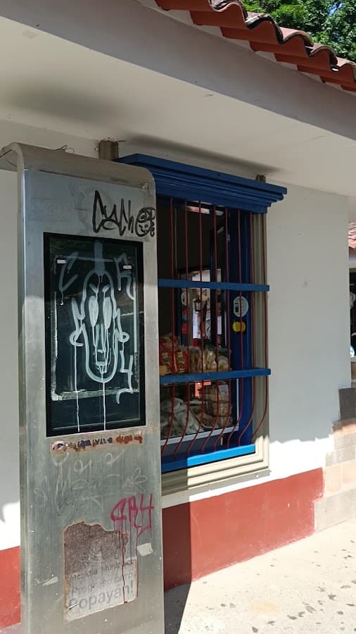El Pueblito Patojo — foto