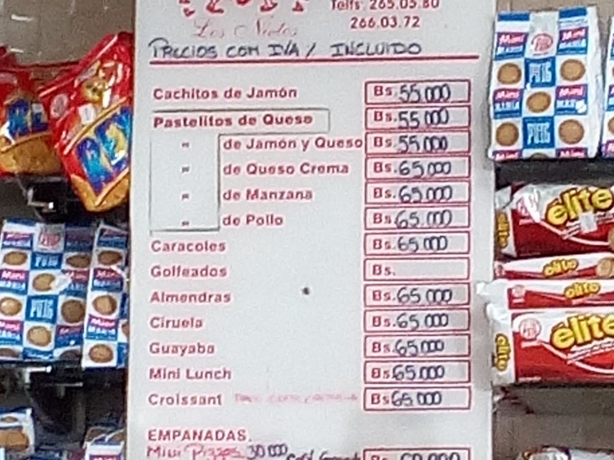 Panadería y Pastelería Los Nietos — foto