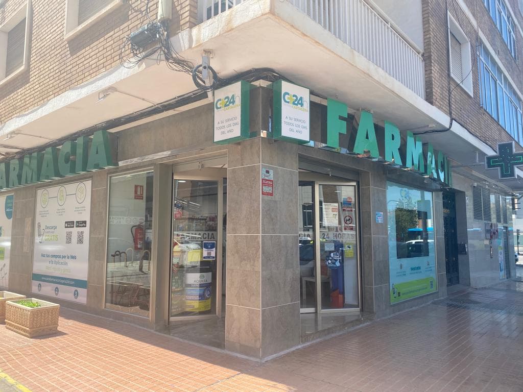 Farmacia Cartagena 24 Horas (D. Miguel Cano Pérez) — foto