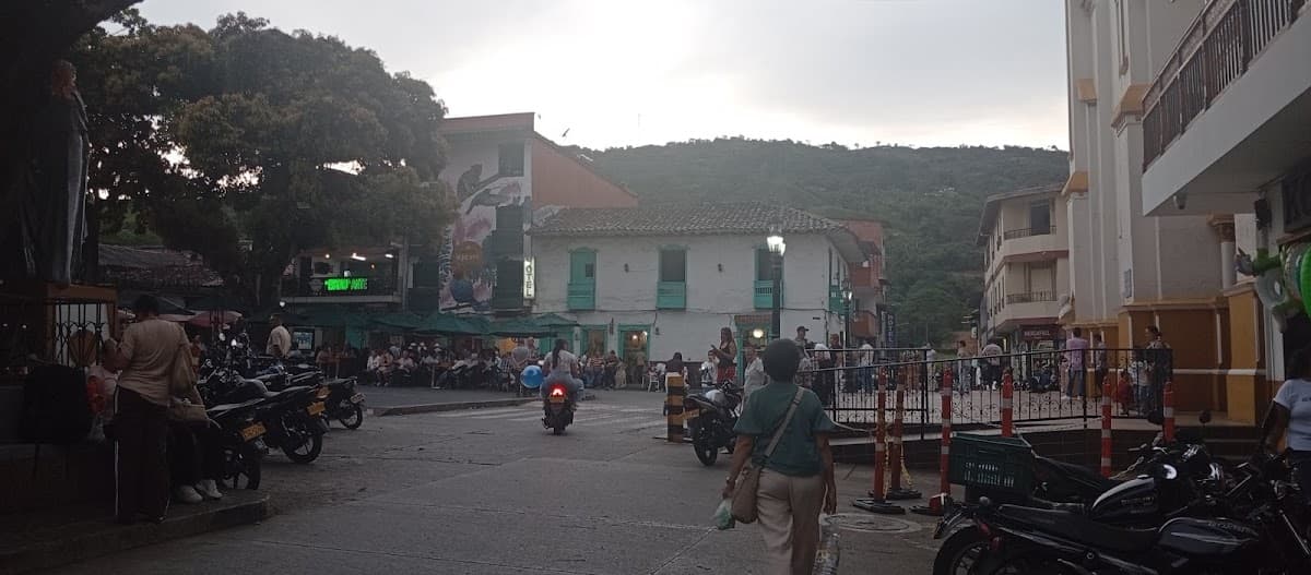 PARQUE DE LA EQUIDAD — foto