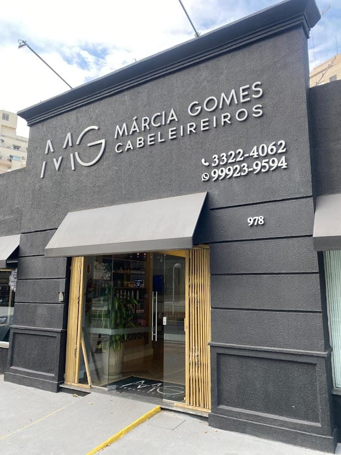 Márcia Gomes Cabeleireiros — foto