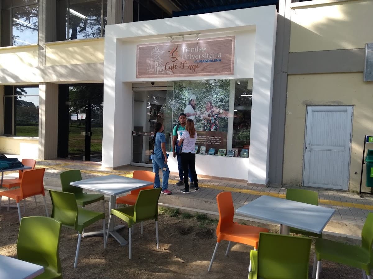 Oma Café — foto
