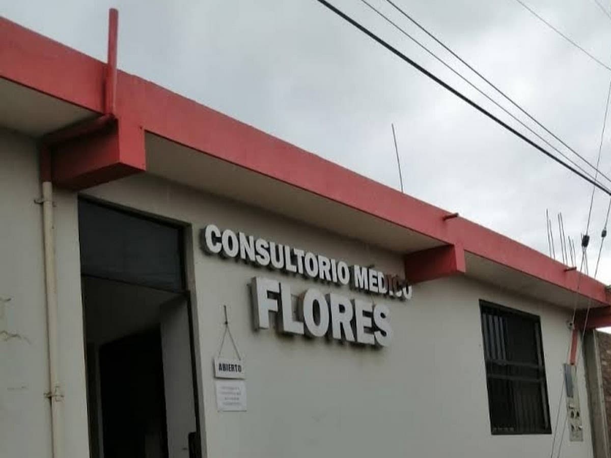Centro Médico FLORES-MHUR — foto