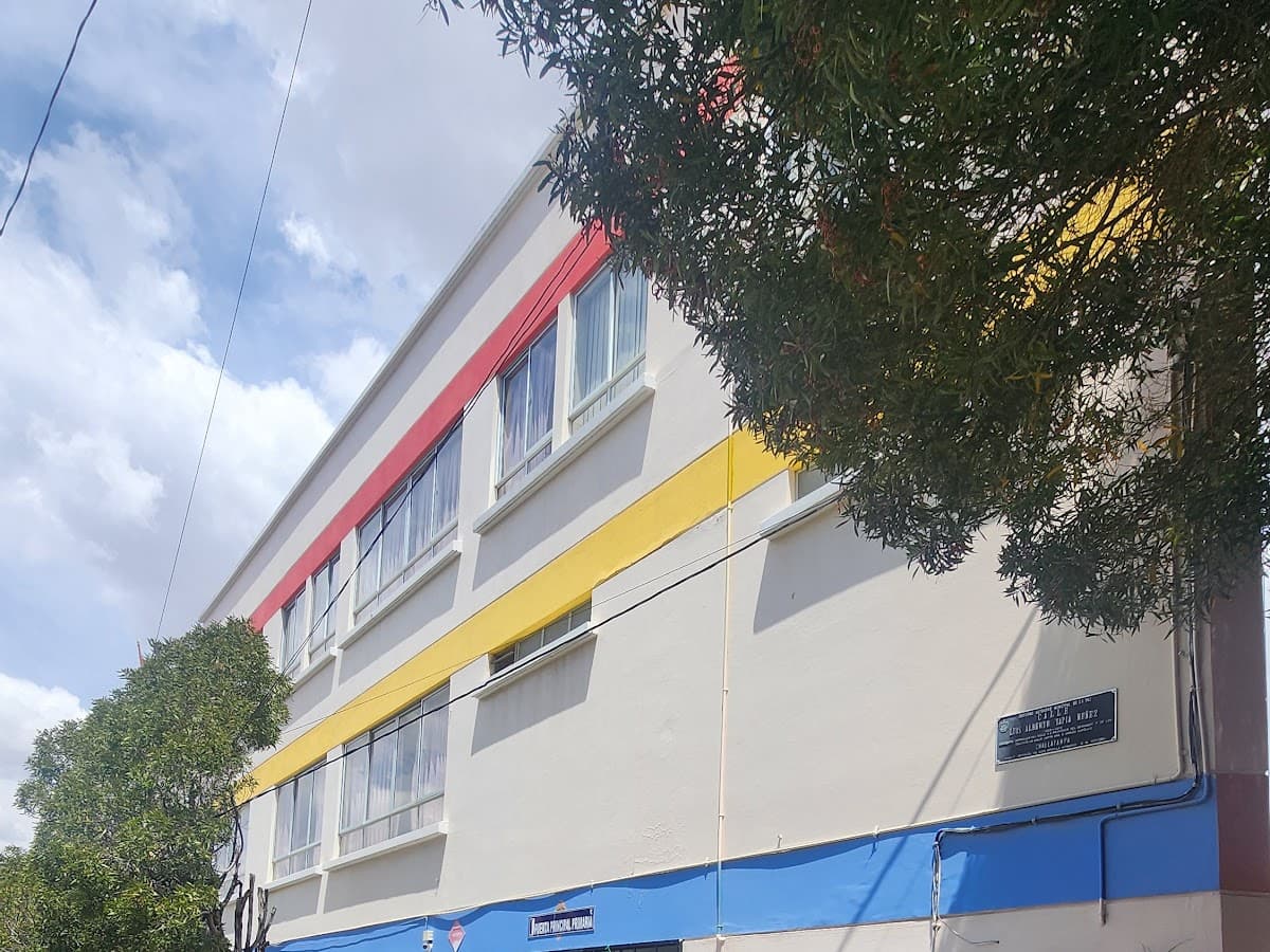 Colegio San Antonio de Padua — foto